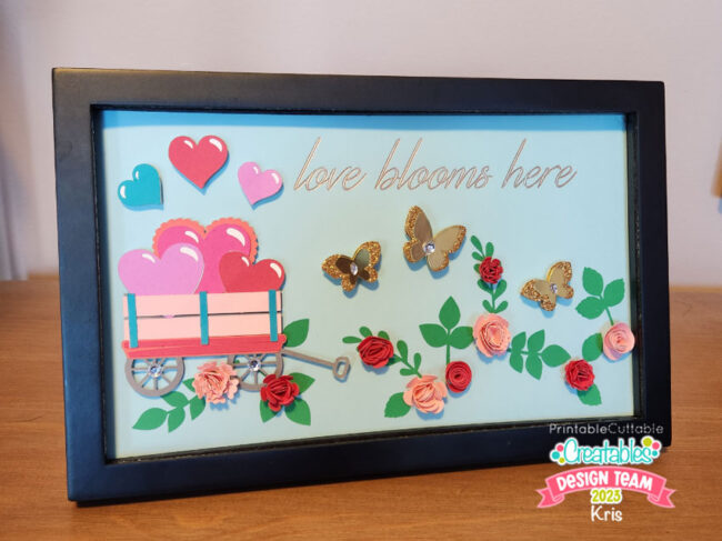 Love Blooms Here Desk Decor