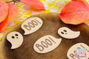 Halloween Wood Sign with Cricut