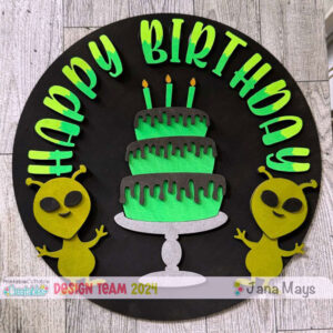 Birthday wooden hanger