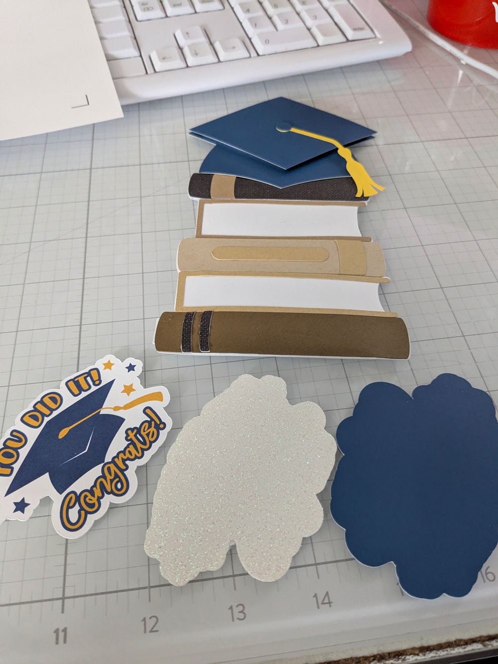 DIY Graduation Gift Card Holder