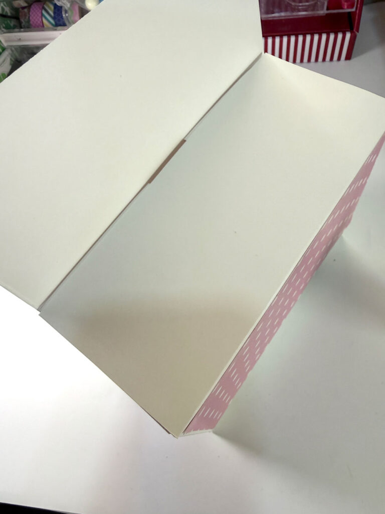 DIY Recipe Box
